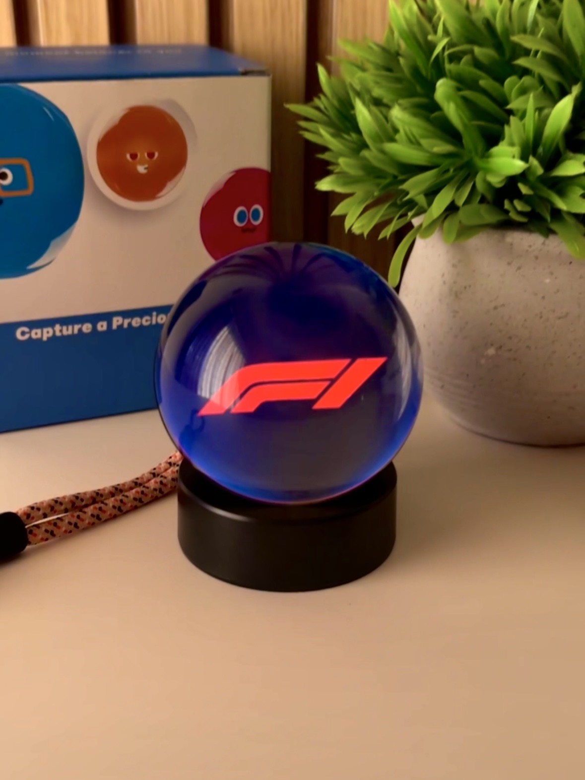 3D Crystal Ball Video Player Personalized Electronic Memory Display Lamp