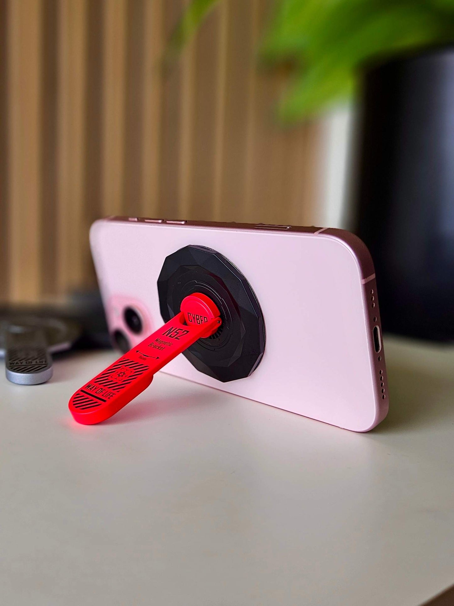 Cyber N52 Metallic Magnetic Phone Stand⛓️