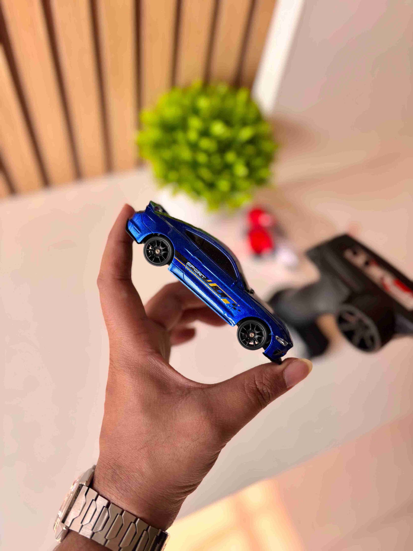 Mini Mustang Drifting RC Car 1:43 with 7 Colors LED 4x4 Drift Car