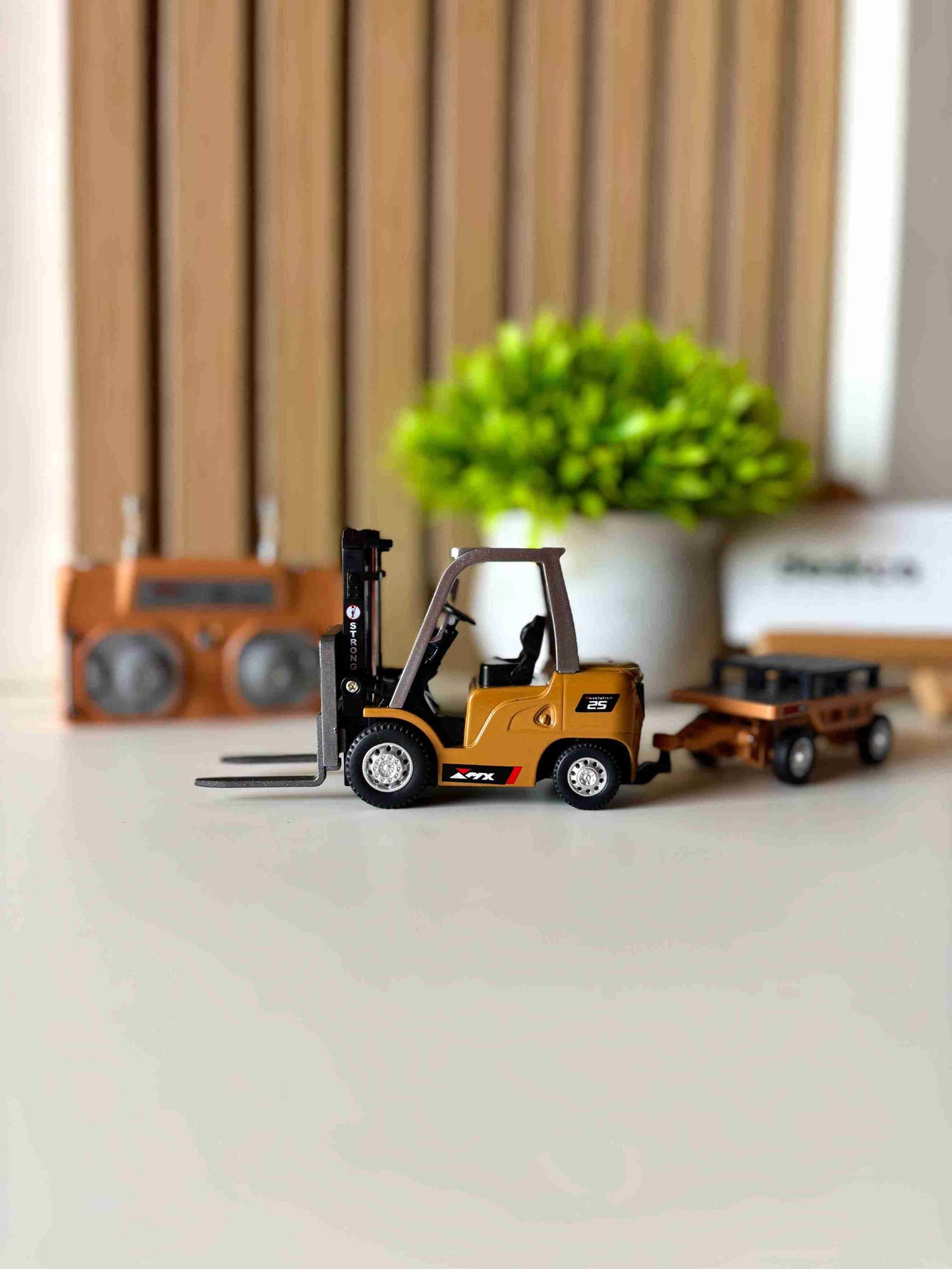 1:64 Scale Premium RC Forklift with Attachments | Desktop RC Construction/Warehouse Combo