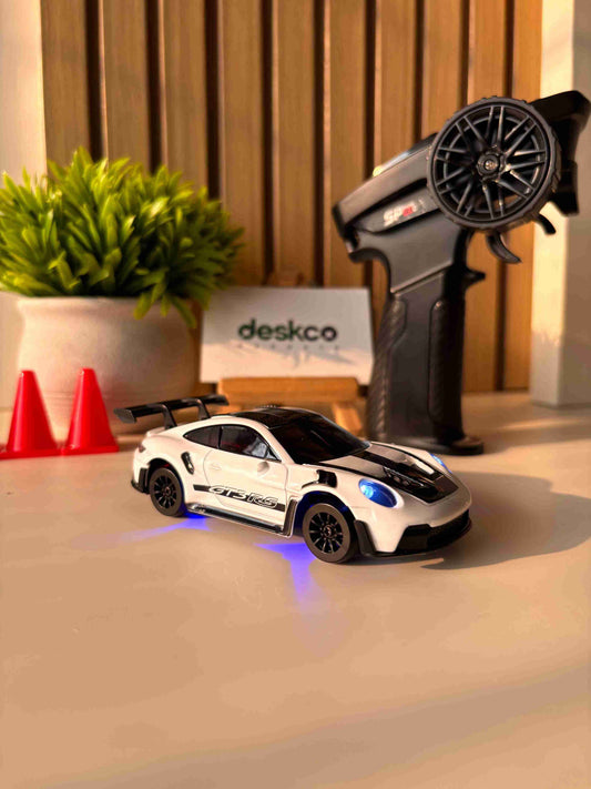 Porsche 911 GT3 RS-Style Metal Alloy 1:43 RC Drift Car 4WD with Gyro & LED (HStar)