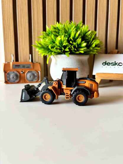 1:64 Scale Premium RC Bulldozer | Desktop RC Construction/Warehouse Combo