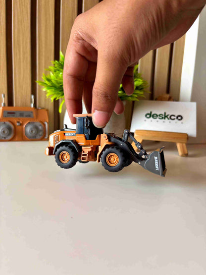 1:64 Scale Premium RC Bulldozer | Desktop RC Construction/Warehouse Combo